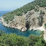 Truva Villa *